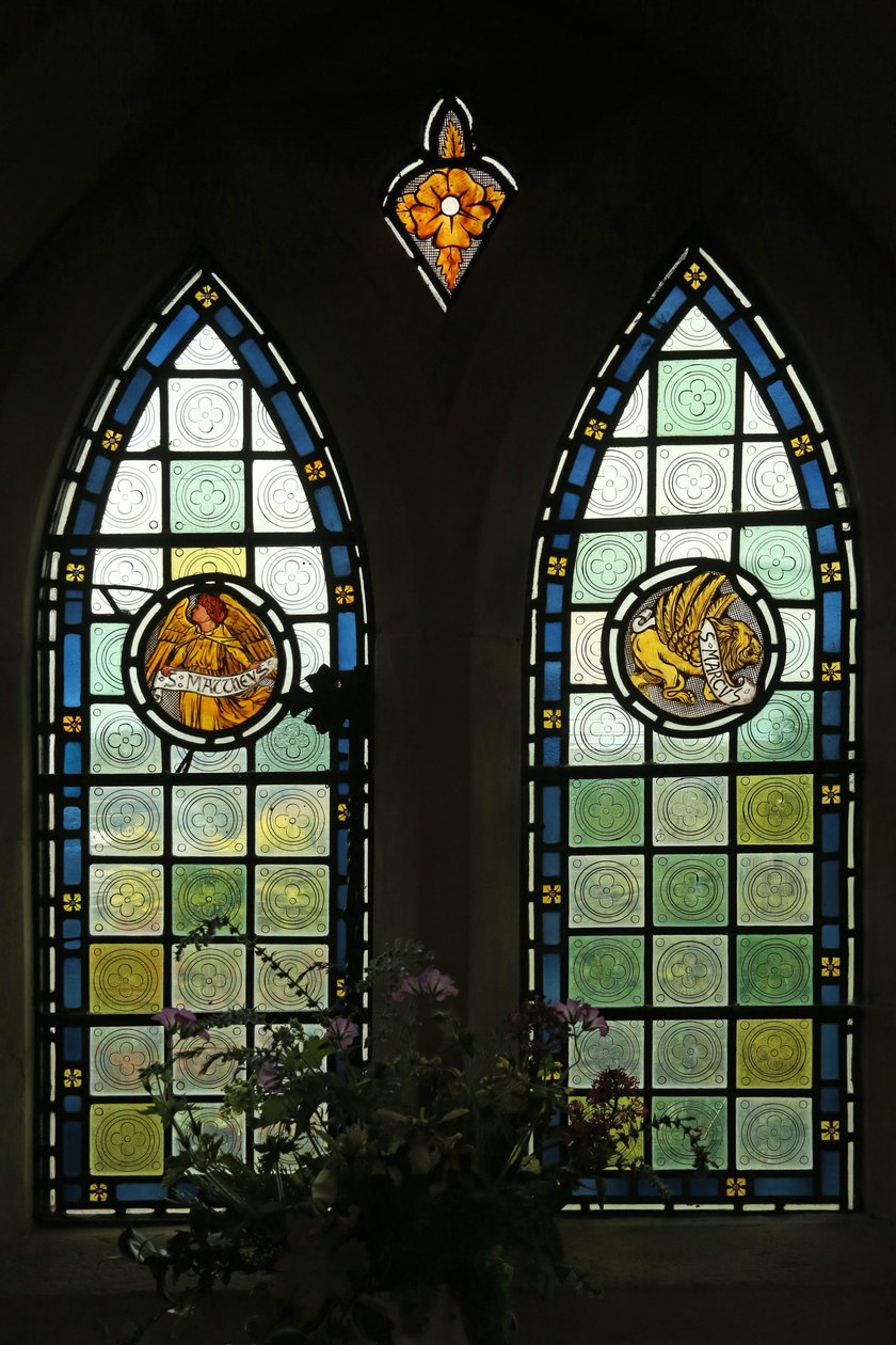Evangelist-emblemer: St. Matthæus og St. Mark af English School