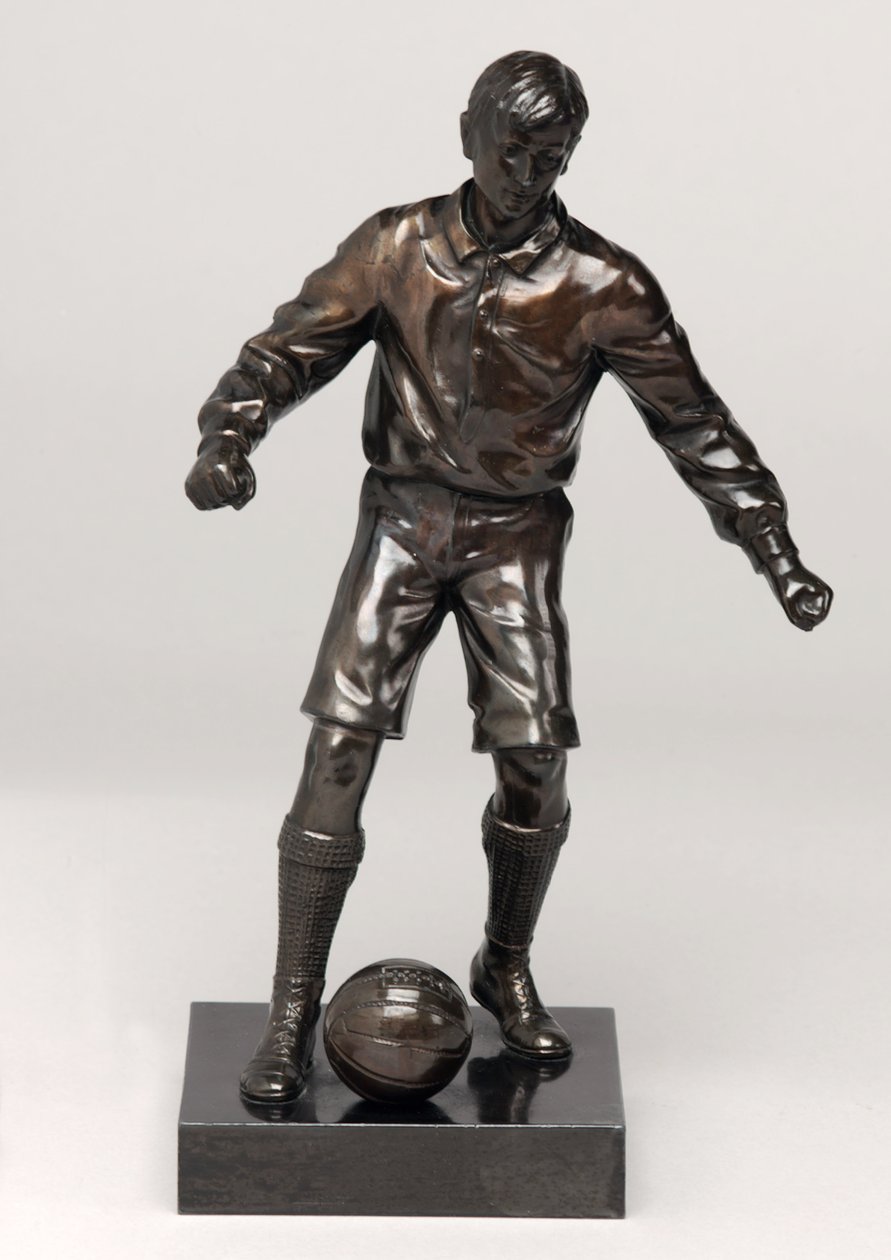 Fodboldspiller, del af et ursæt (malet spelter) (se også 315475-315477) af English School