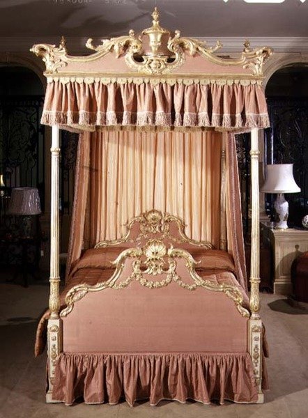 George III himmelseng, slutningen af det 18. århundrede (udskåret og malet forgyldt træ) af English School
