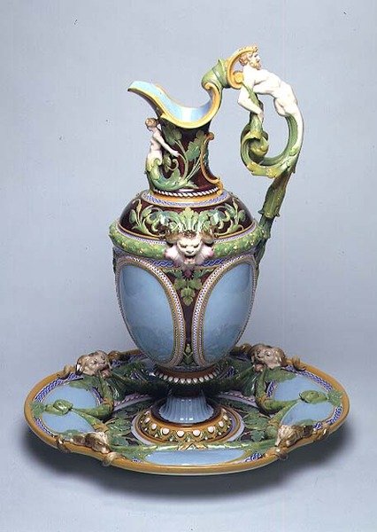 Minton maiolica æver og bassin af English School