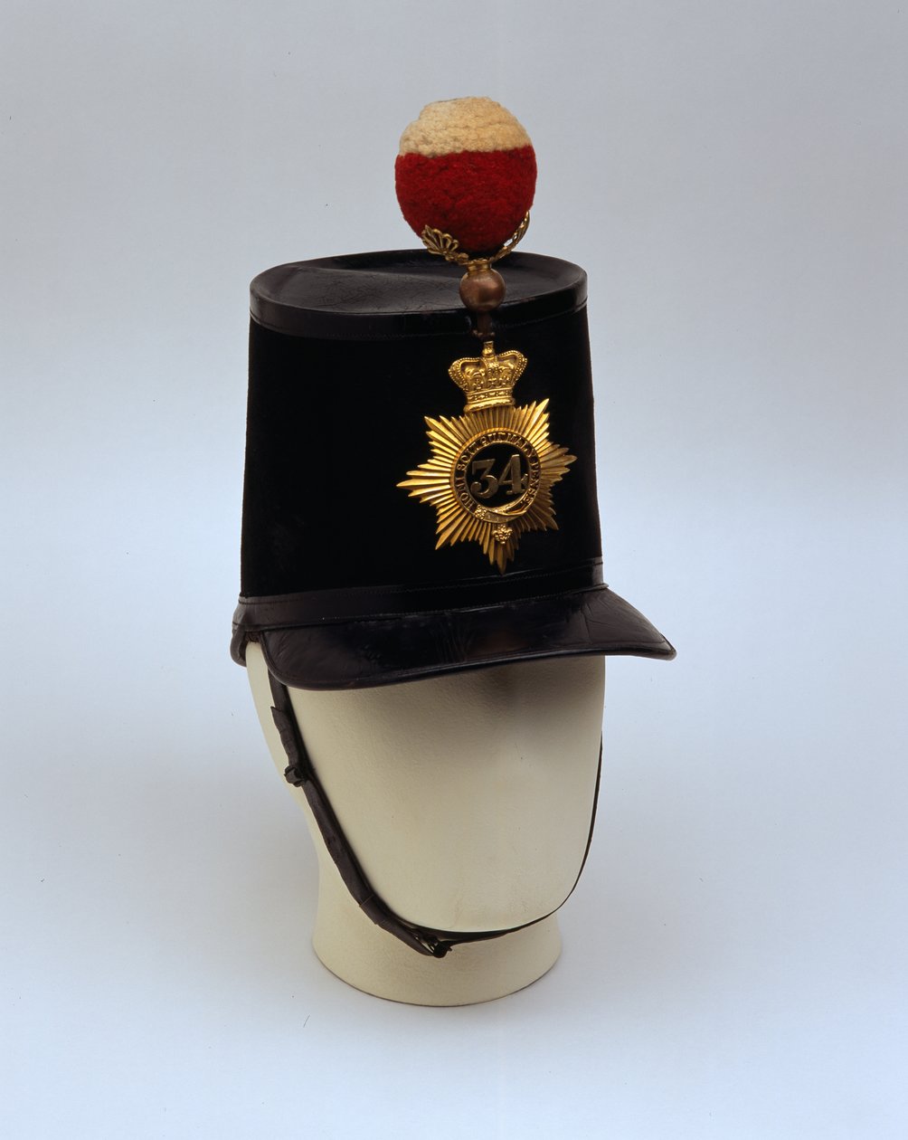 Officerer shako, mønster fra 1855 af English School