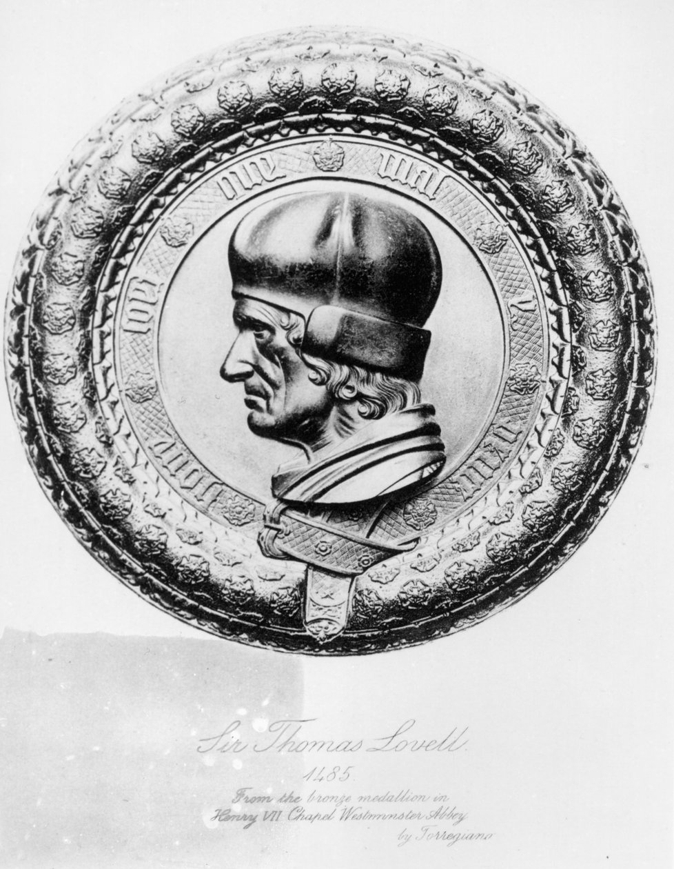 Portræt af Sir Thomas Lovell (d.1524) i 1485, fra bronzemedaljen i Henry VII Chapel Westminster Abbey af Torregiano (litho) (s/h foto) af English School
