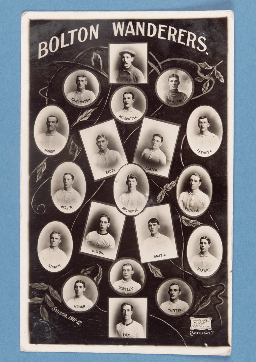 Postkort med Bolton Wanderers FC-spillere, sæson 1911-12 (bw litho) af English School
