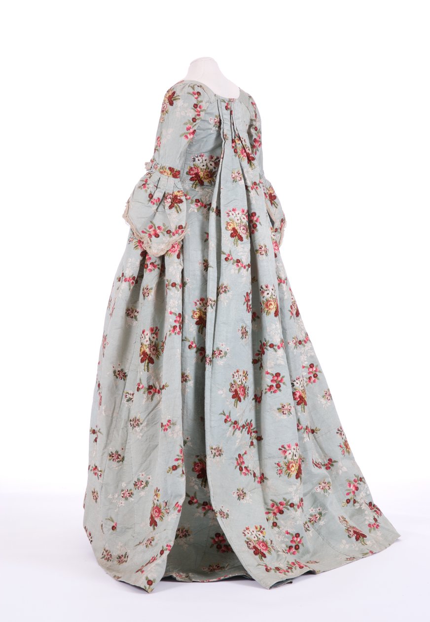 Set fra siden af en sæk rygkjole, 1760