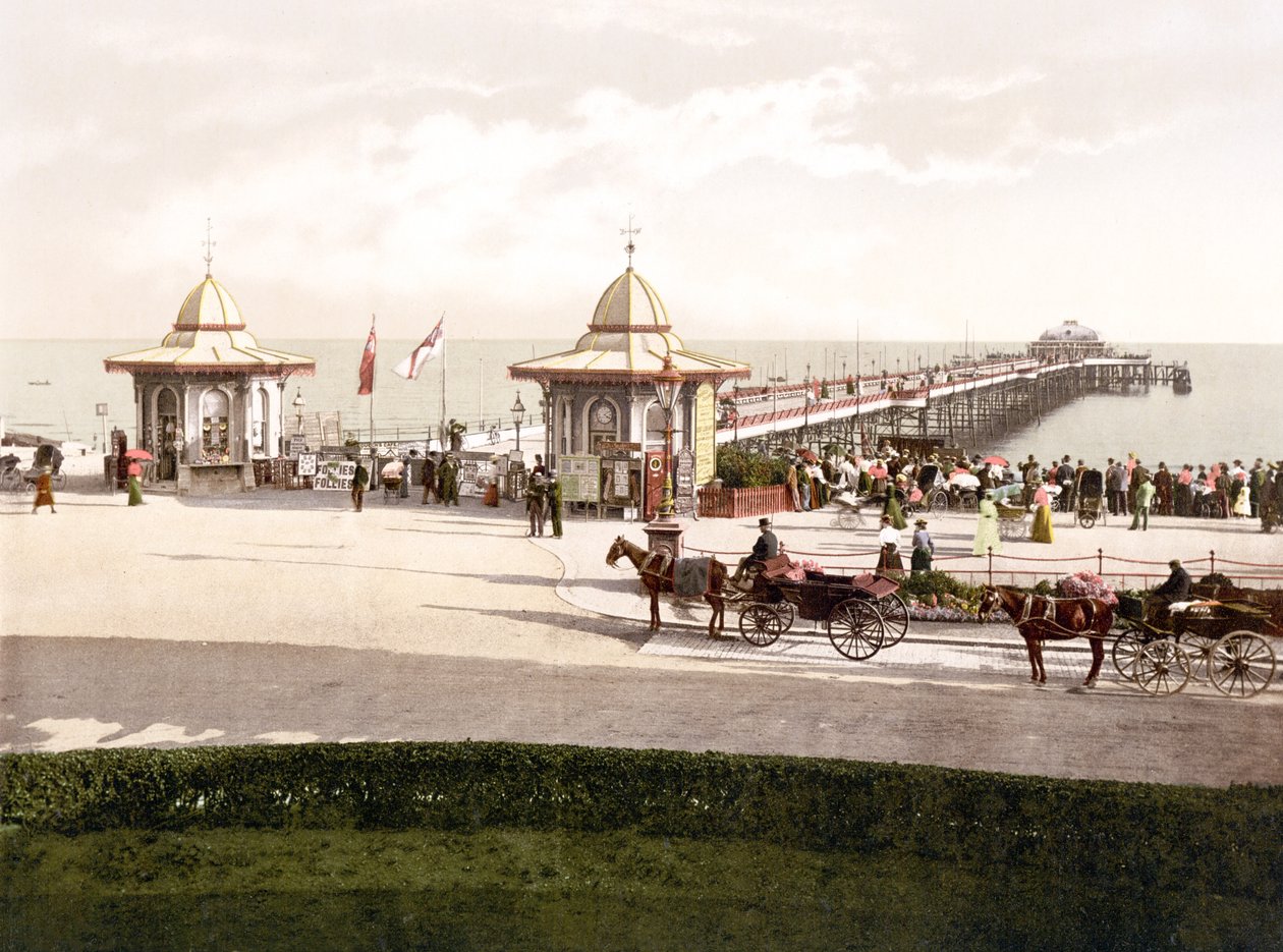 The Pier, Worthing (håndfarvet foto) af English School