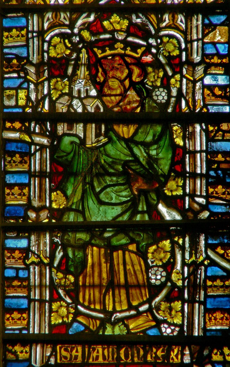 Vindue E1 viser Salomon, der bærer en kirke af English School