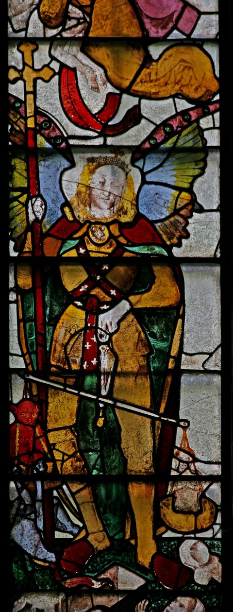 Window Ww, der viser en scene fra den sidste dom: St. Michael og andre detaljer af English School
