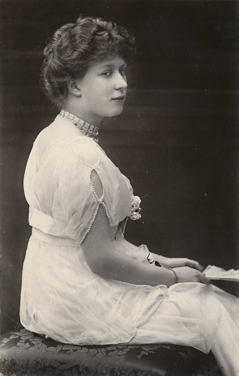 H.R.H. Prinsesse Mary, c1915. af Ernest Brooks