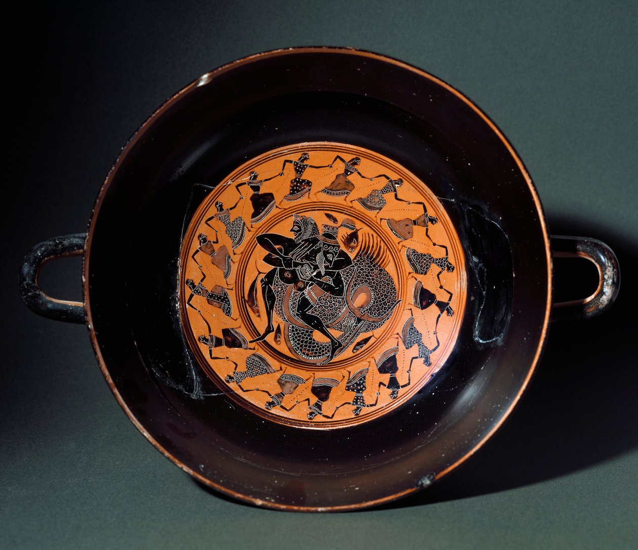 Antik etruskisk: terracotta kop, der repræsenterer kampen mellem Hercules og marinemonsteret Triton. Fra Tarquinia. 550 f.Kr. Tarquinia, Museo Archeologico af Etruscan