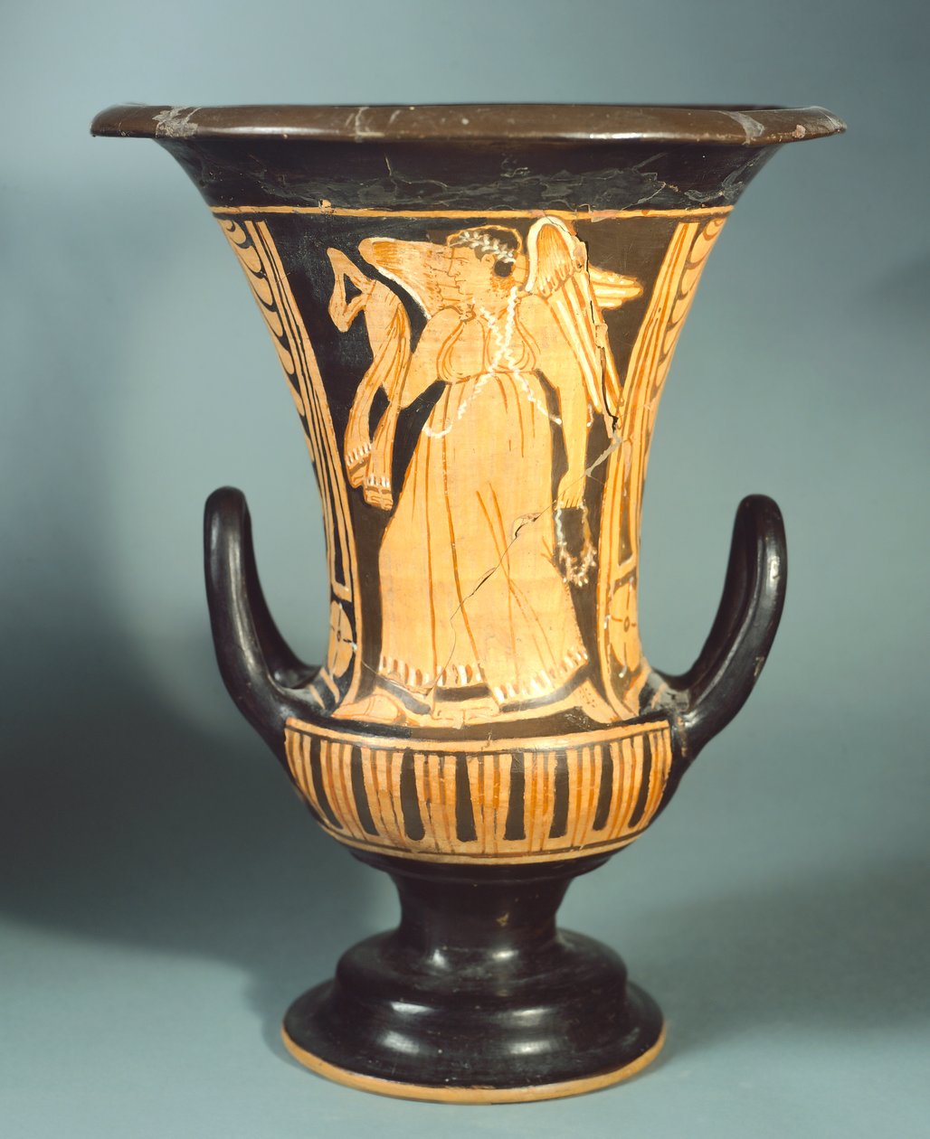 Calyx-krater (stor vase) af Berkeley-maleren, der viser en bevinget ånd. Keramik med rød figur. Etruskisk civilisation, 4. århundrede f.Kr. af Etruscan