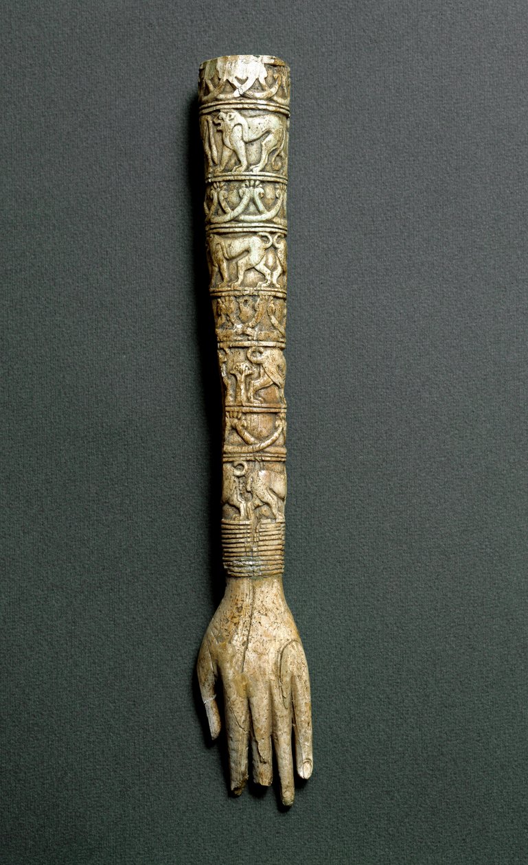 Etruskisk antikvitet: forarm eller håndtag af flabellum (liturgisk vifte) i elfenben. Fra Barberini-graven i Preneste (Palestrina). 7. århundrede f.Kr. Rom, Nationalmuseet for Villa Giulia af Etruscan