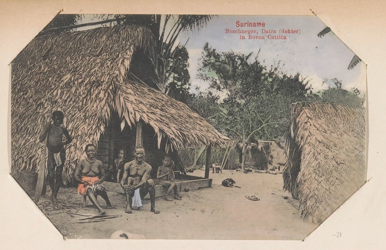 Maroons foran deres hjem Surinam Bushnegro, Datra (læge) i Boven Cottica (titel på objekt) af Eugen Klein