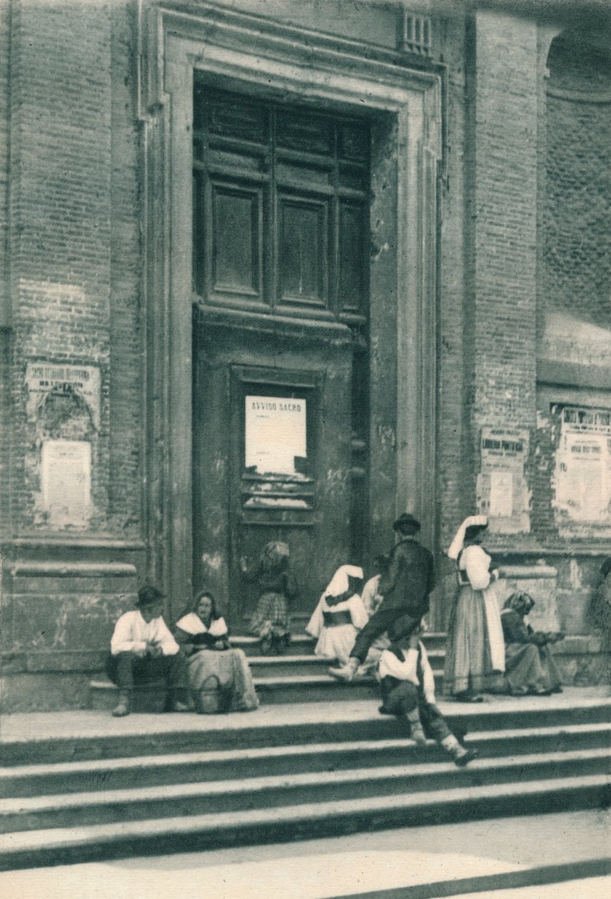 Mødested for kunstnermodeller foran en kirke i Via Babuino, Rom, Italien, 1927 af Eugen Poppel