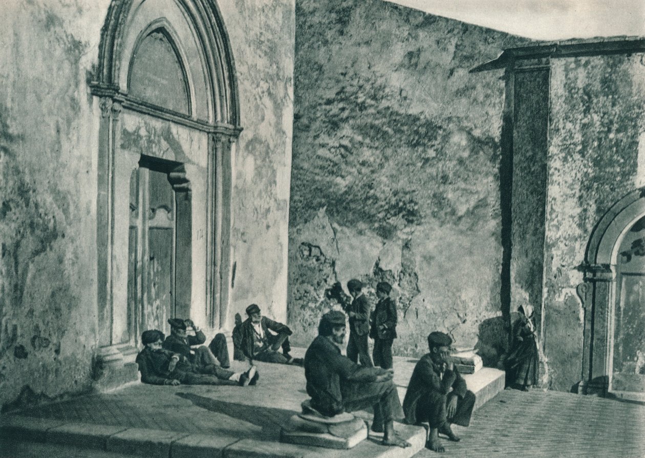 Hviler uden for en kirke, Taormina, Sicilien, Italien, 1927 af Eugen Poppel
