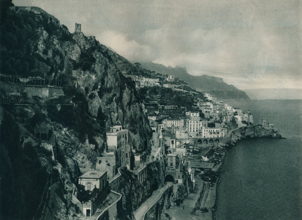 Udsigt over Amalfi, Italien, 1927 af Eugen Poppel