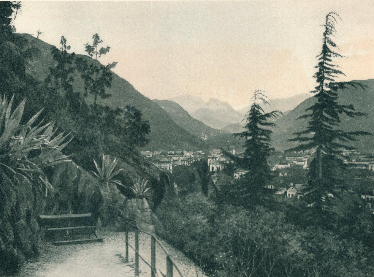 Udsigt over byen Bolzano, Sydtyrol, Italien, 1927 af Eugen Poppel