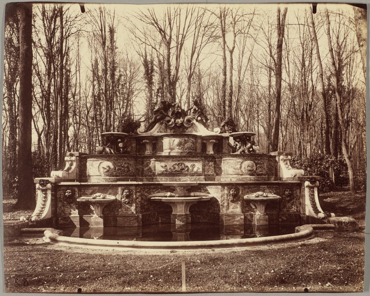Grand Trianon, Mansarts buffet af Eugène Atget