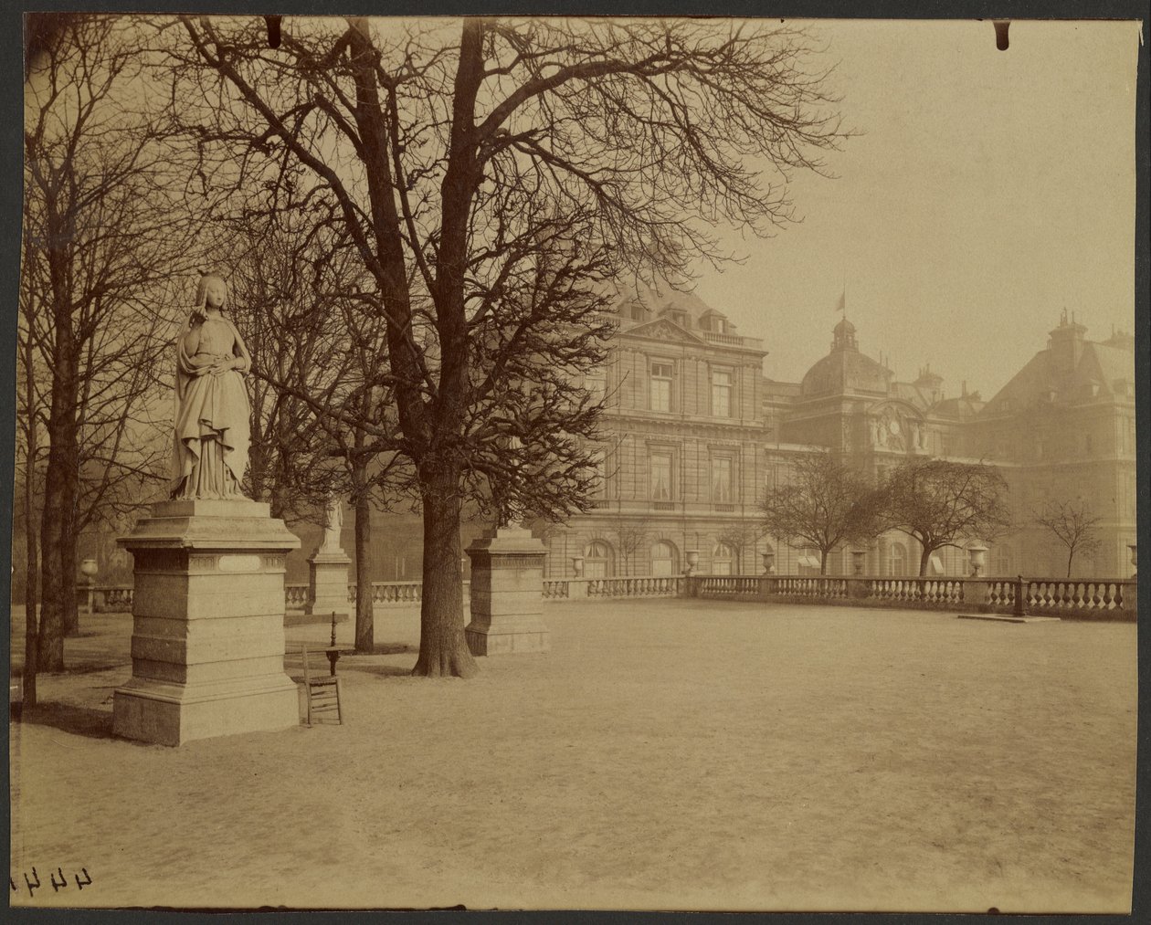 Luxembourghaven af Eugène Atget