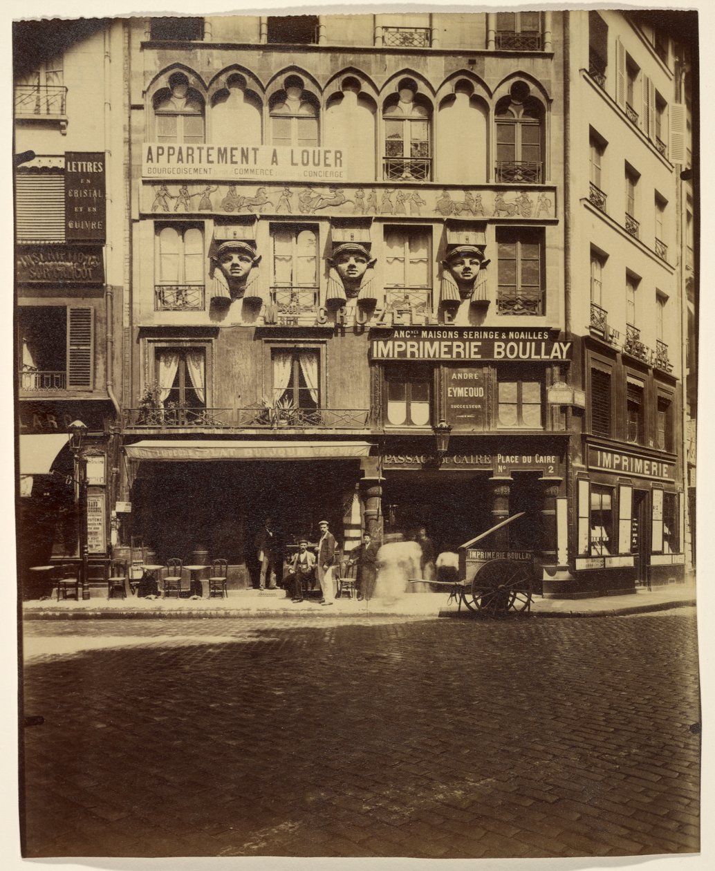 Hus, Place du Caire 2 (bygning, Place du Caire) af Eugène Atget