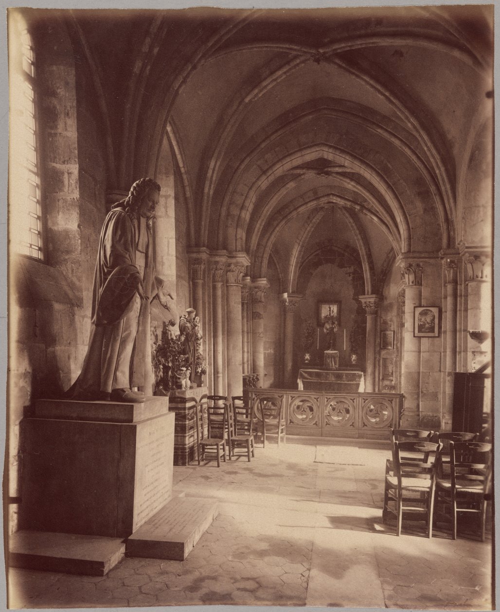 Saint-Julien-le-Pauvre af Eugène Atget