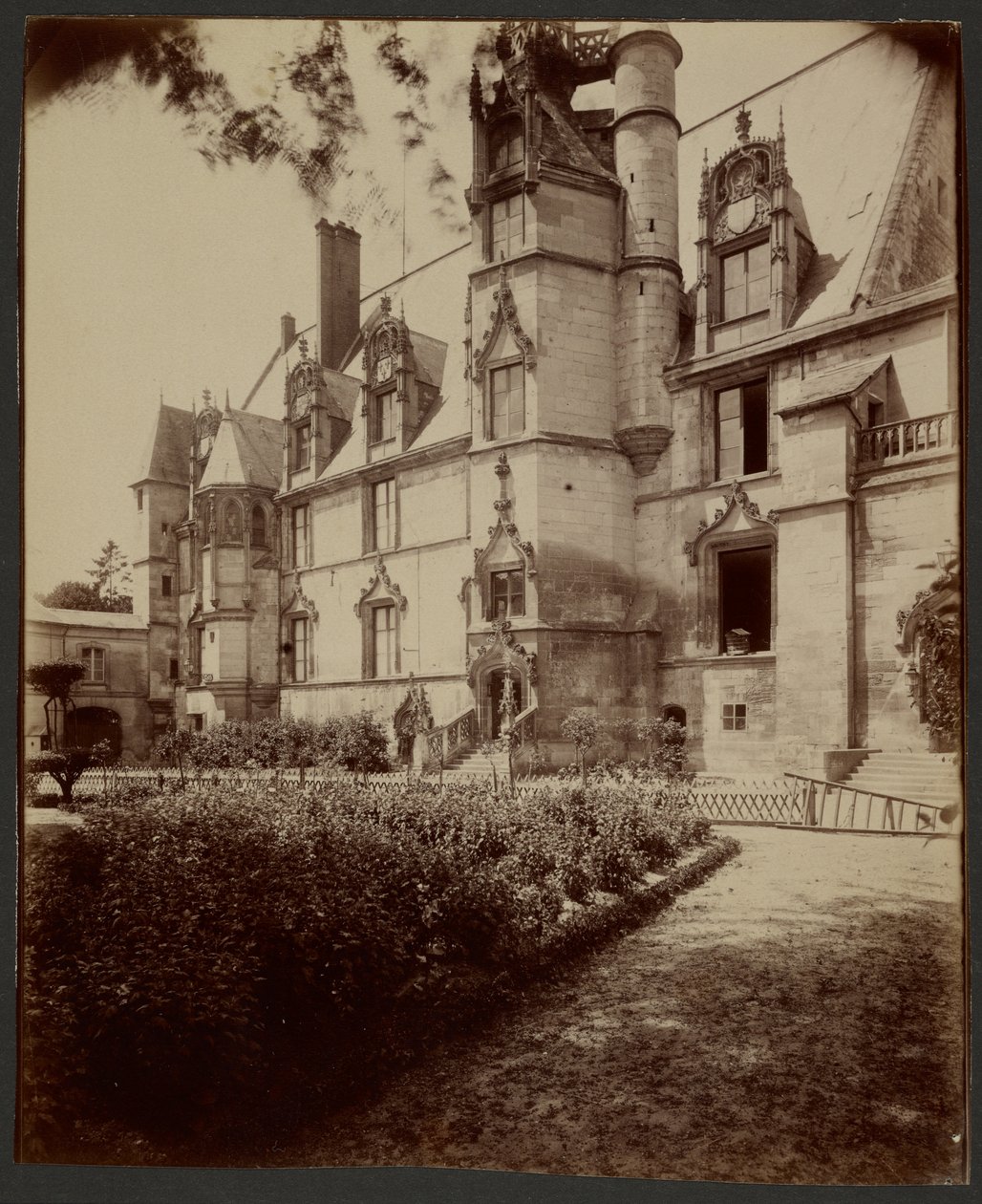 Beauvais, Juridiske domstole af Eugène Atget