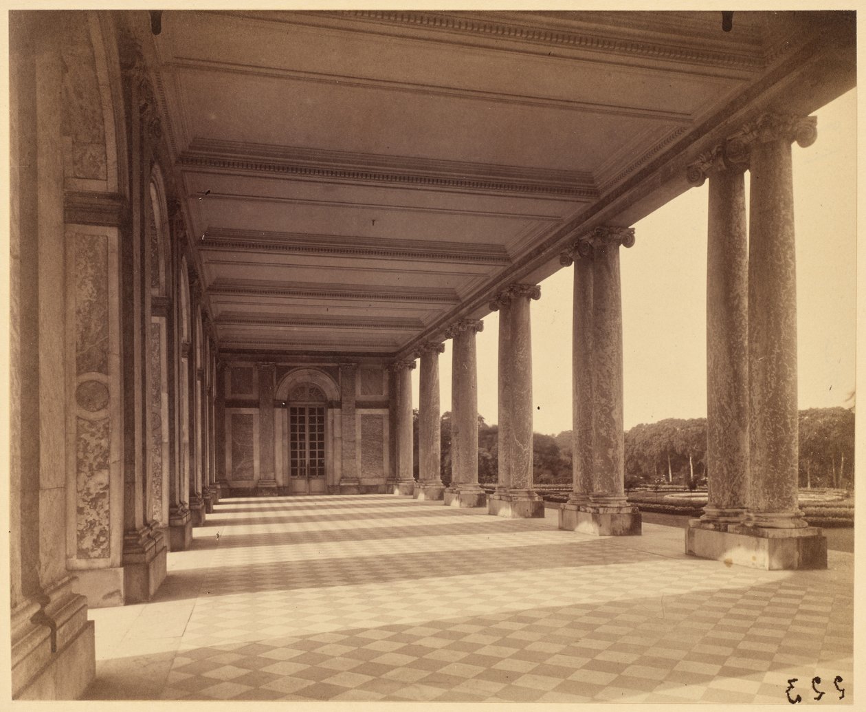 Grand Trianon af Eugène Atget