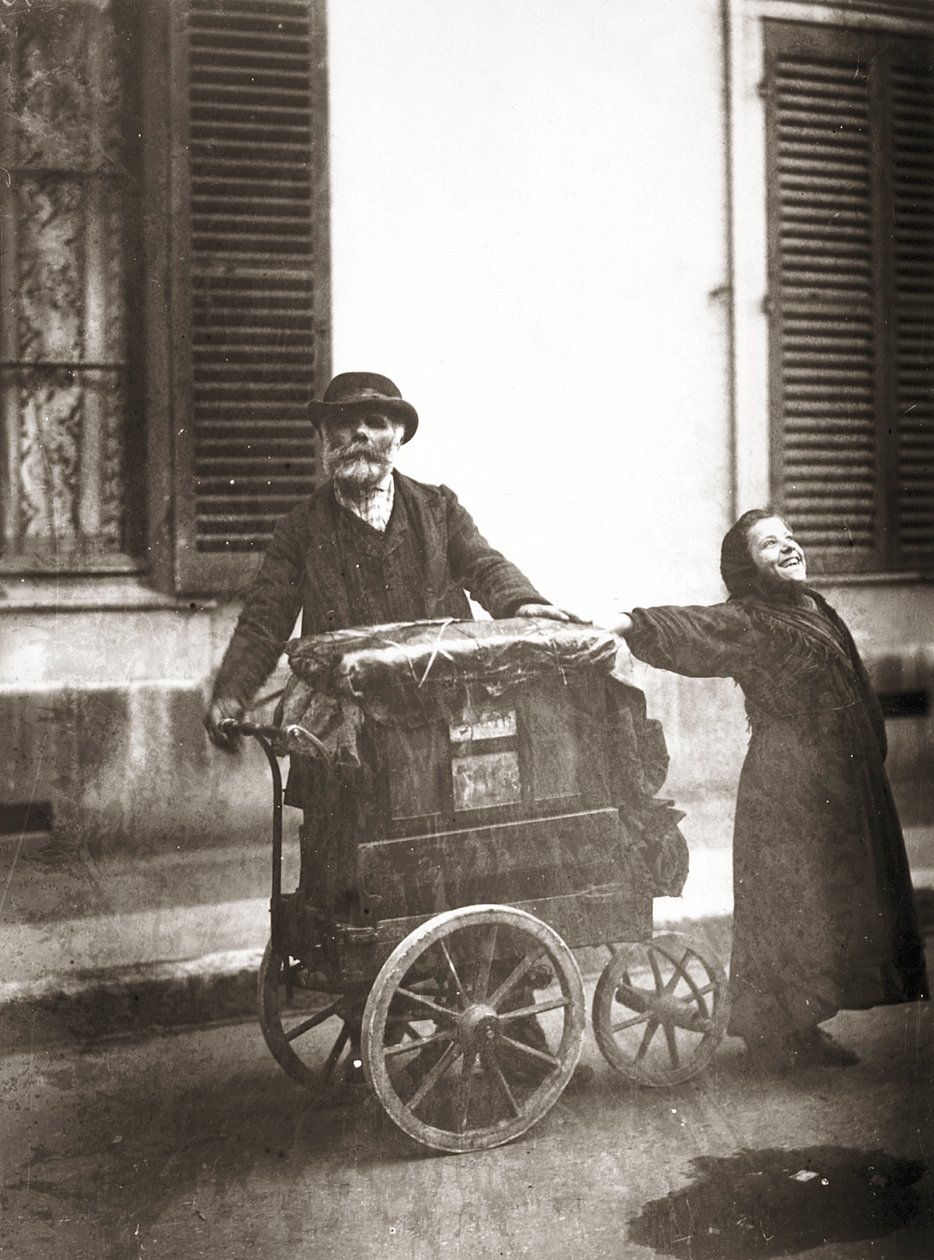 Orgelspiller, ca. 1898-99 (gelatine sølvtryk) af Eugène Atget
