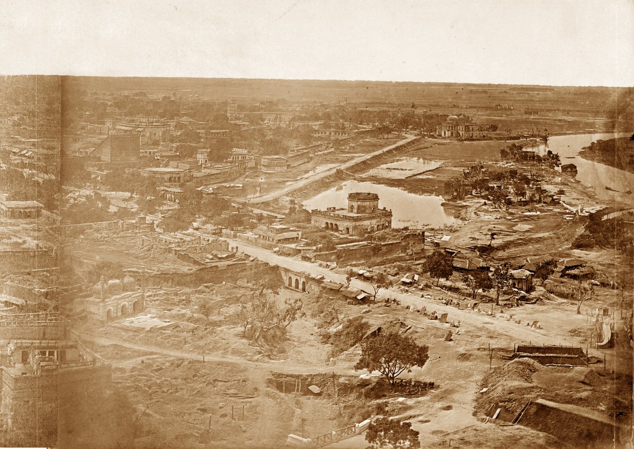 Panorama over MachiBoran, Lucknow af Felice Beato