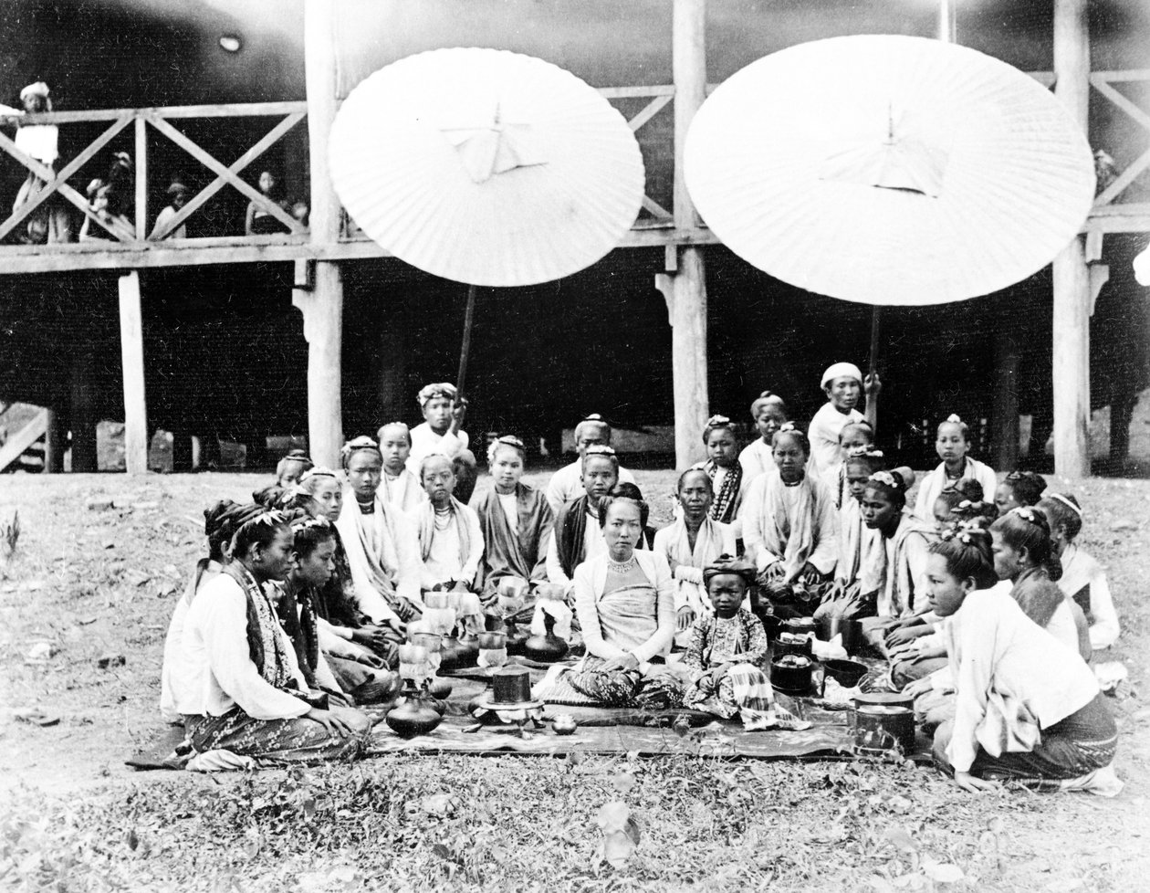Sawbwas kone og barn, Wuntho, Burma, ca. 1890 af Felice Beato