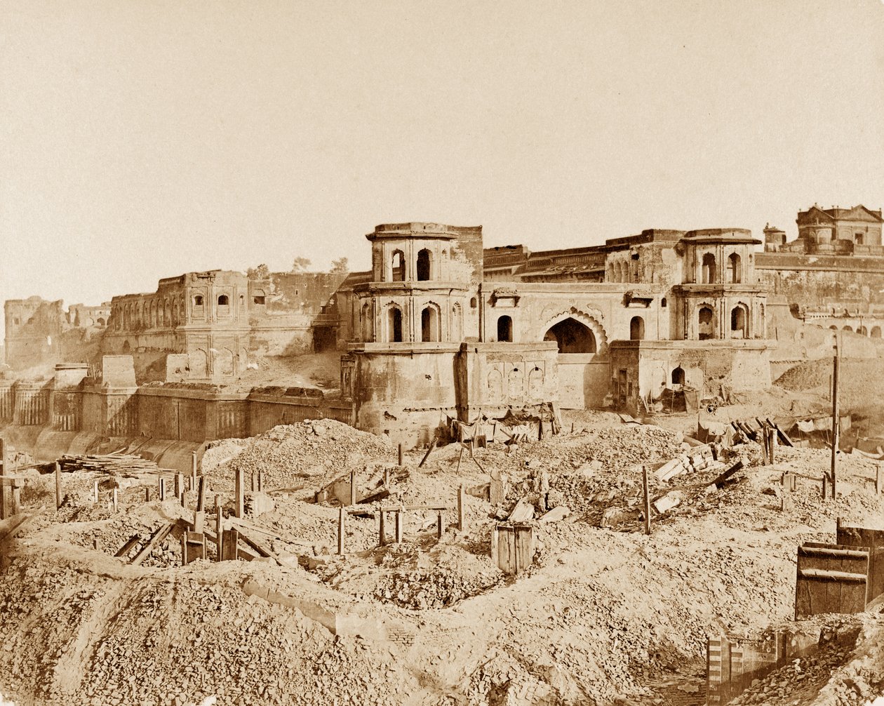 Munchee Bau eller det gamle citadellet i Lucknow af Felice Beato