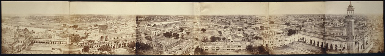 (Panorama over Lucknow, taget fra Kaiserbagh Palace) af Felice Beato