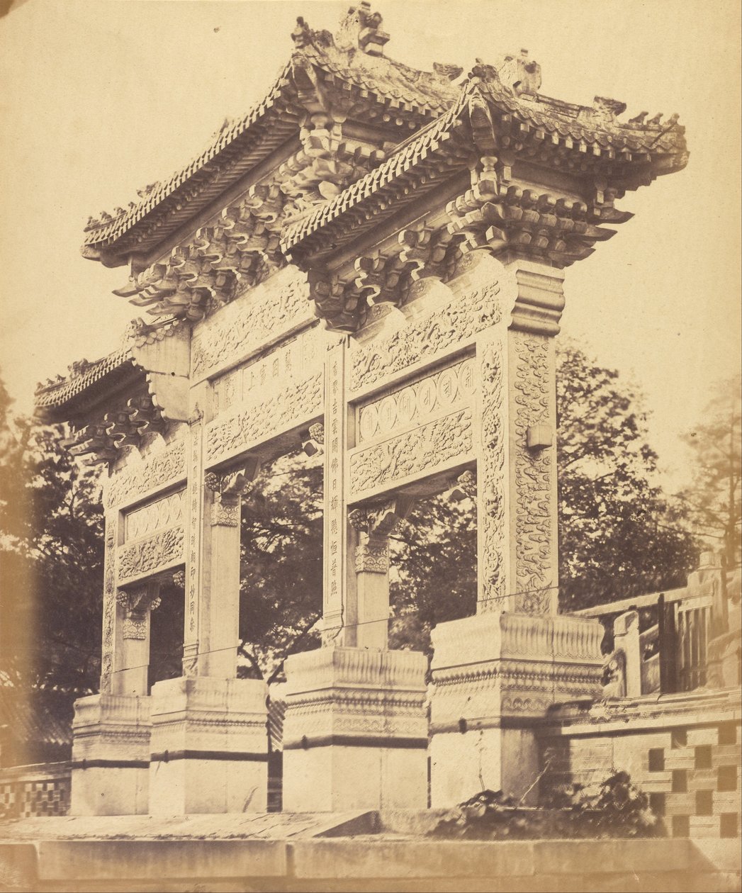 Bue i Lama -templet, nær Pekin, oktober 1860 af Felice Beato