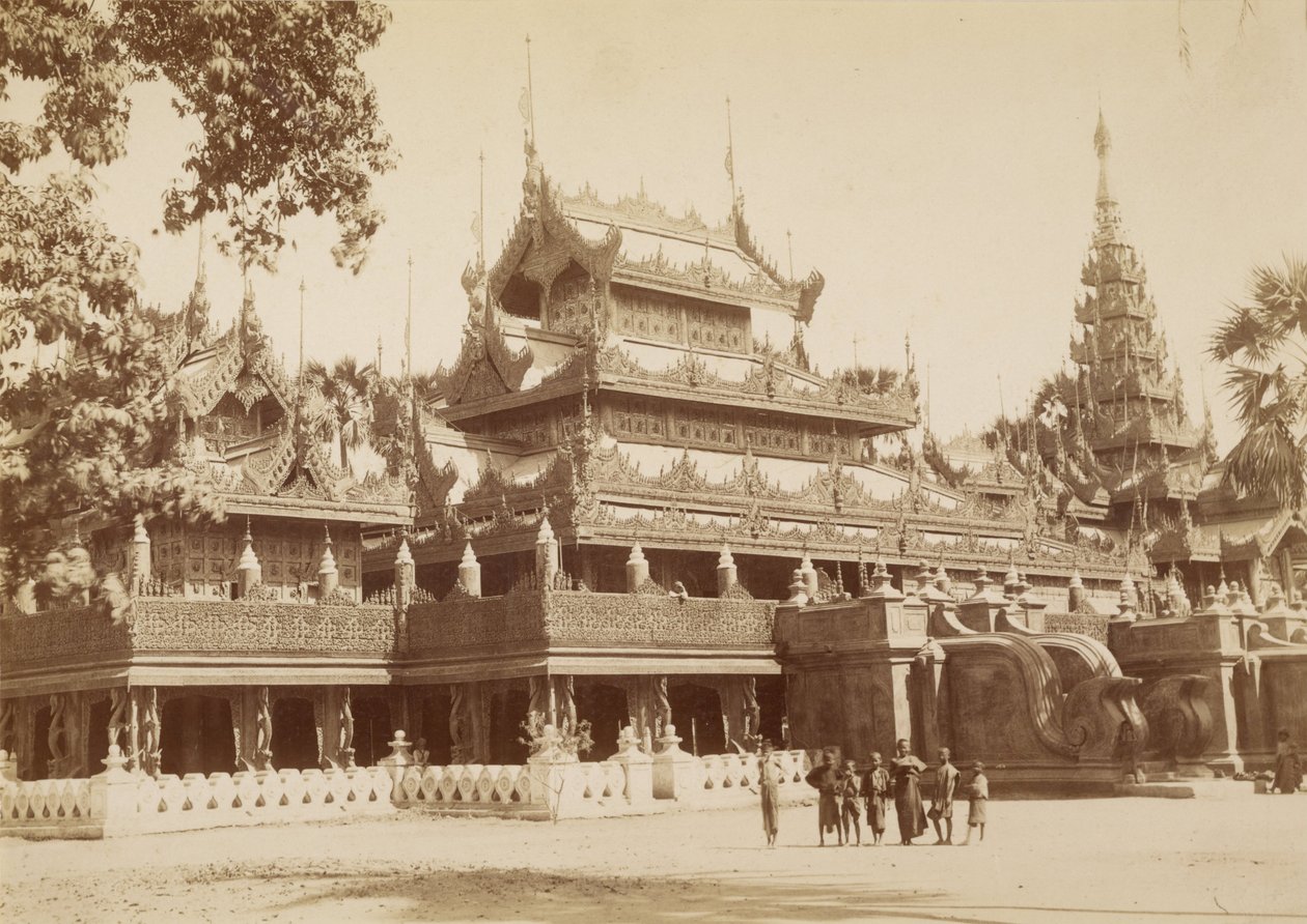 Dronning Soopyalats gyldne skole på A. Road, Mandalay af Felice Beato