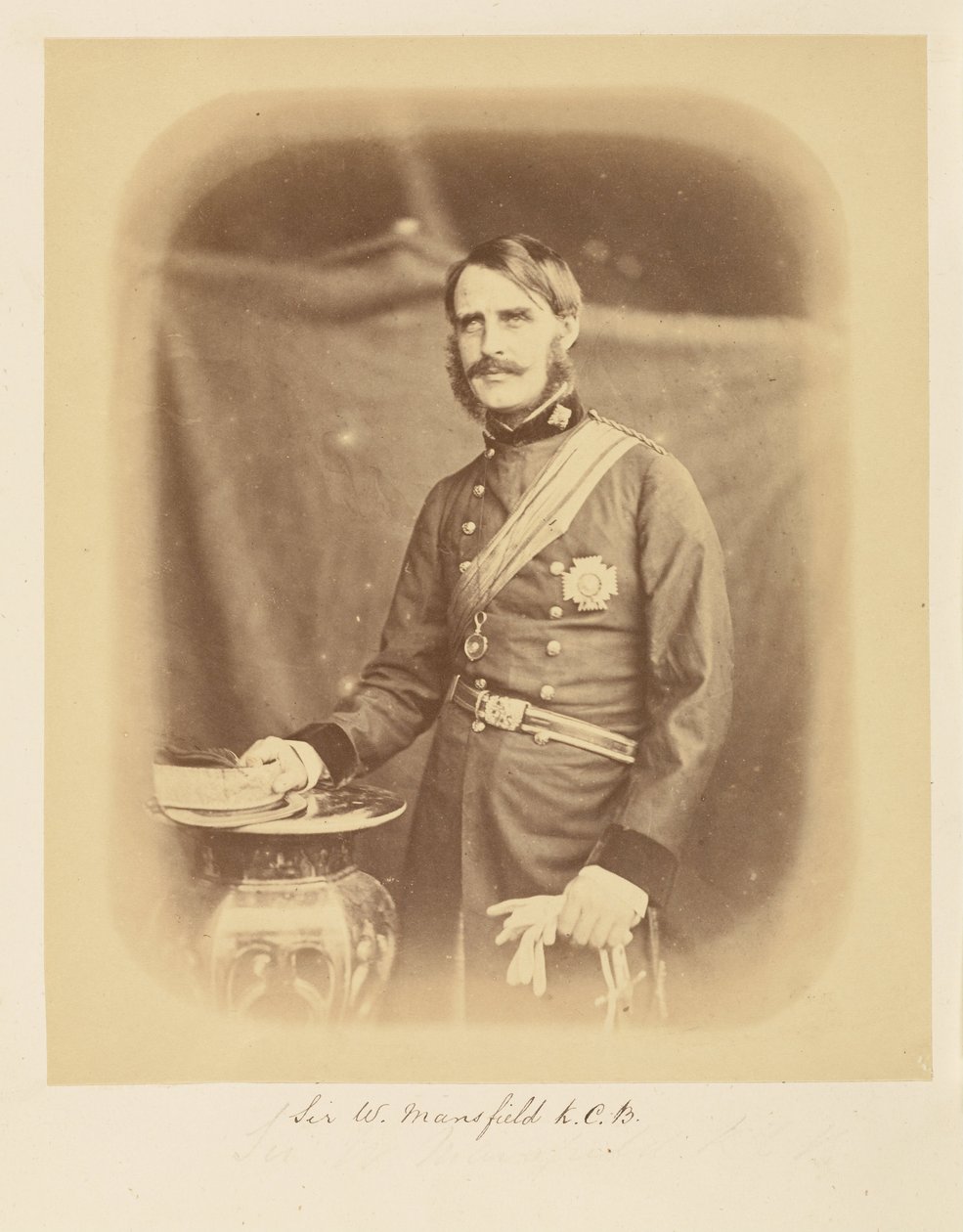 Sir W. Mansfield, K.C.B. af Felice Beato