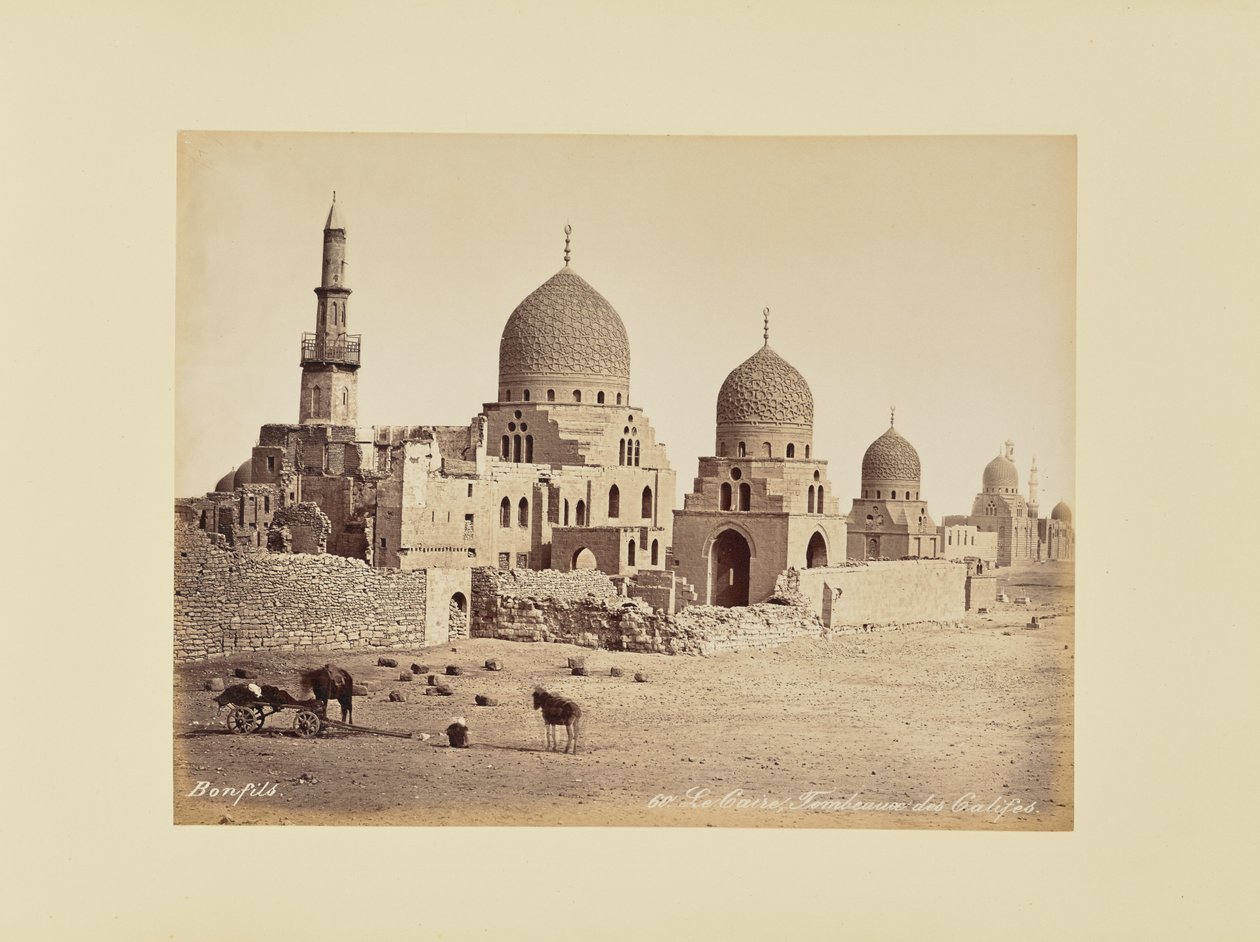 Kairo, kaliffernes grave af Félix Bonfils