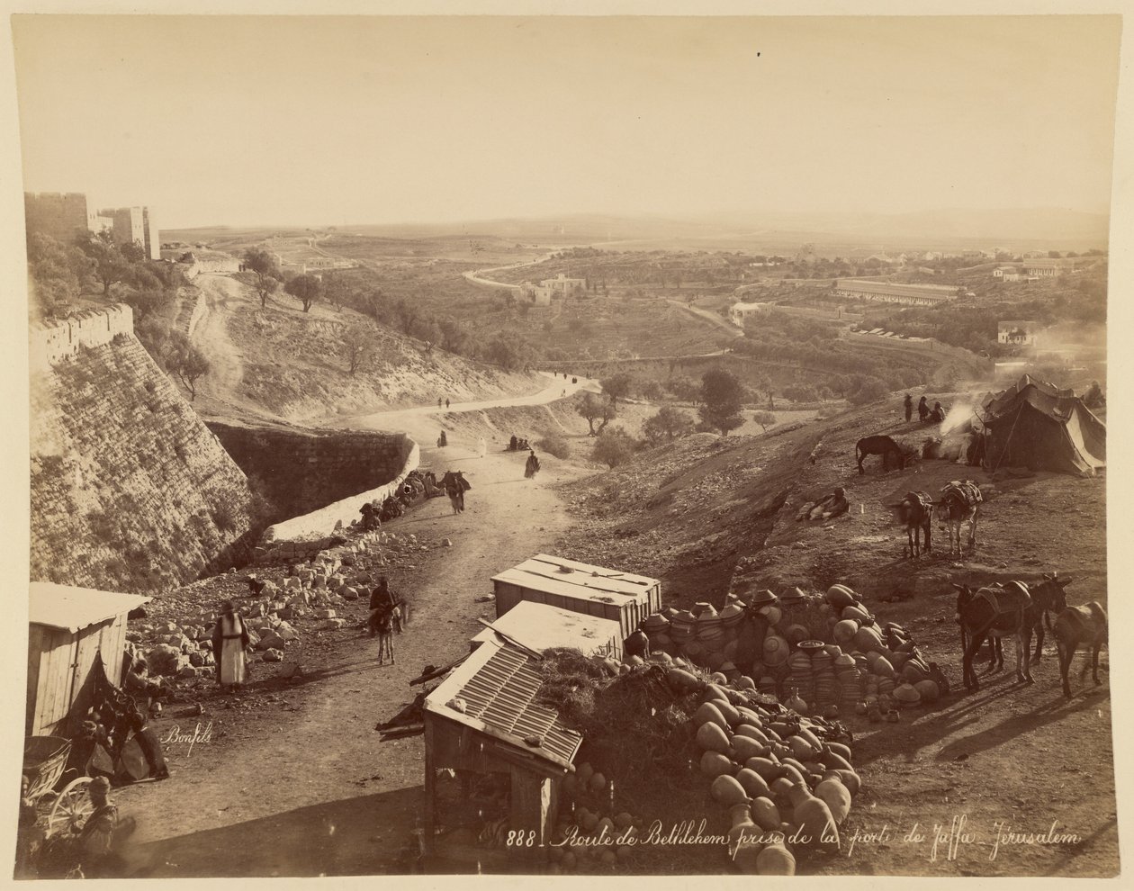 Vejen til Betlehem, set fra Jaffa-porten, Jerusalem af Félix Bonfils