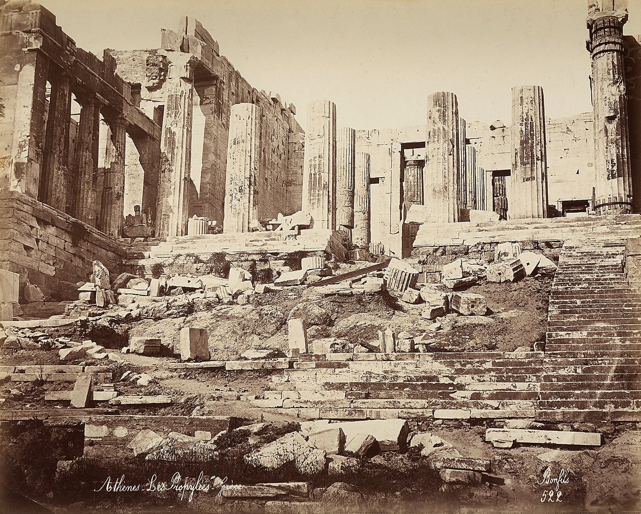 Propylaea af akropolis i Athen af Félix Bonfils