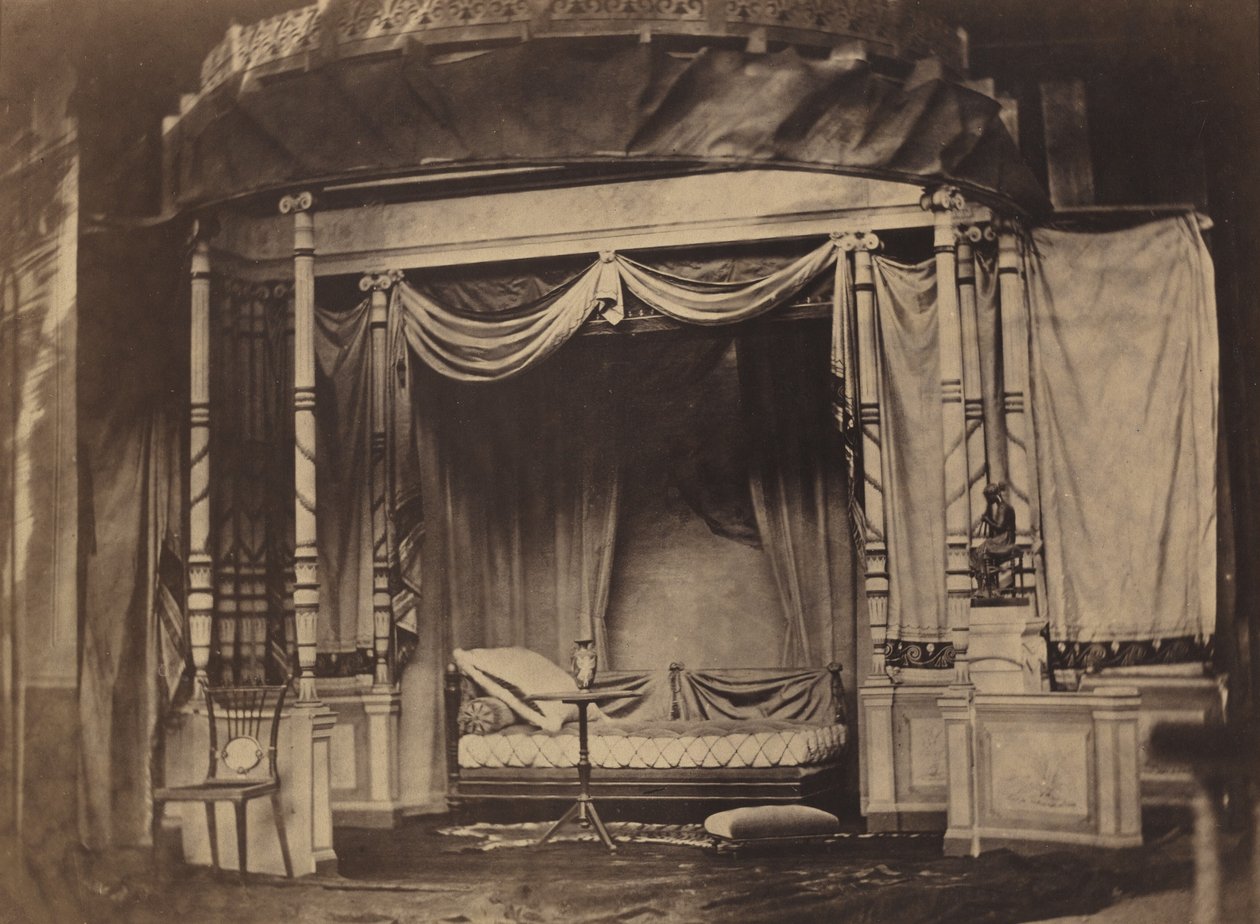 Soveværelse udstillet på Verdensudstillingen i Paris i 1855,1855 (foto) af Félix Jacques Antoine Moulin