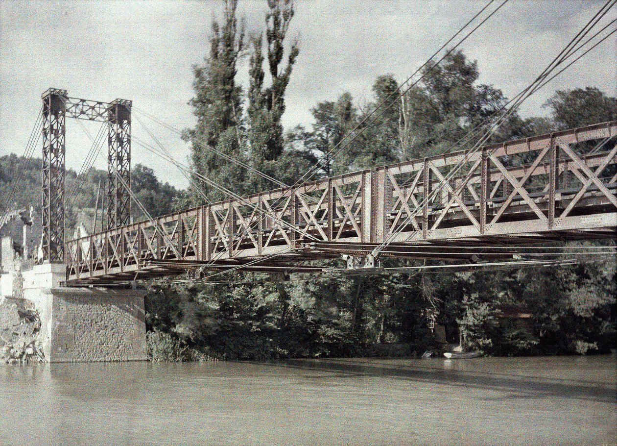 Den nye bro i Pommiers over Aisne, Frankrig, 1917 (autokrom) af Fernand Cuville