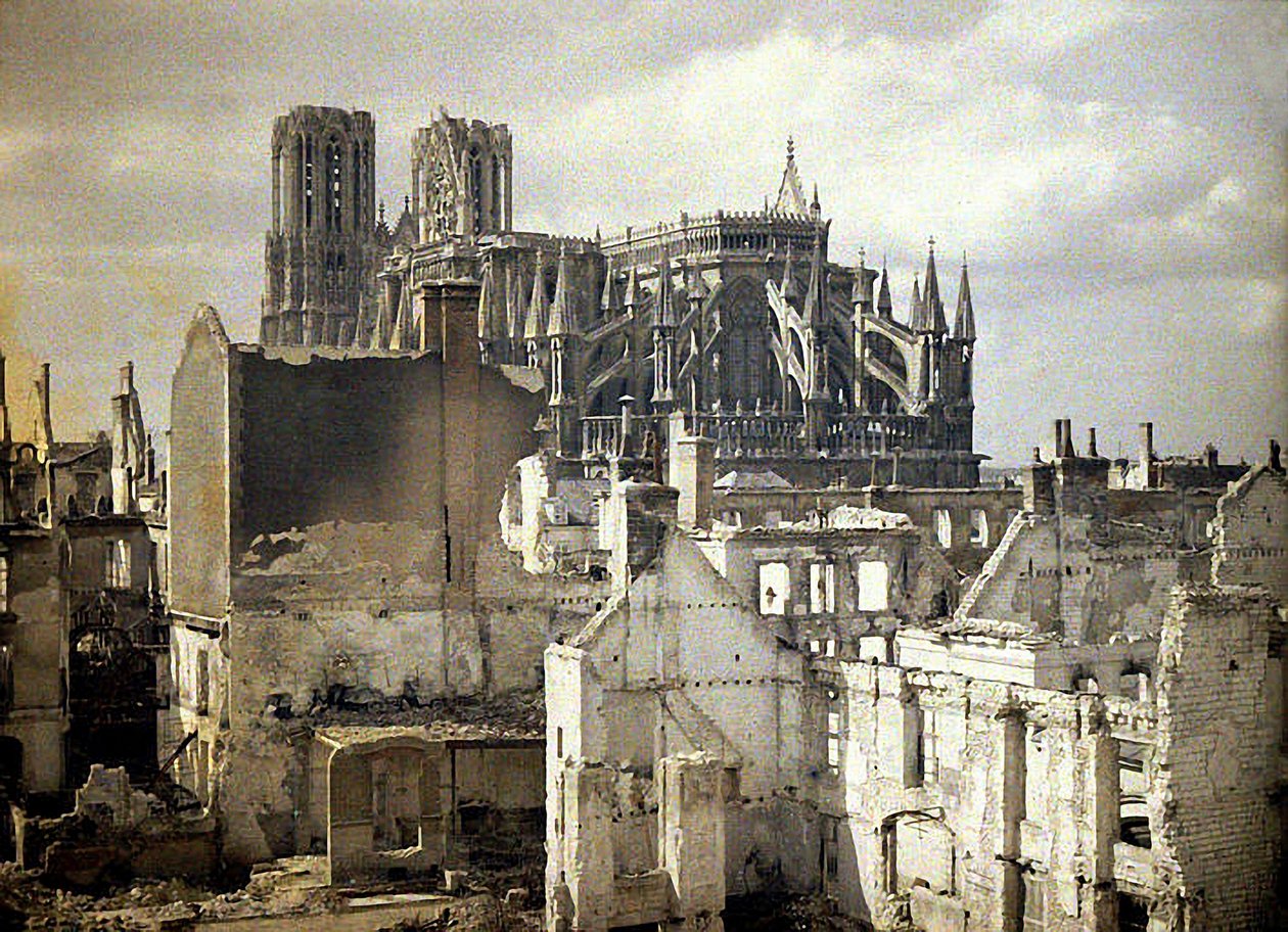 Cathedrale Notre-Dame de Reims, Marne, Frankrig, 1917 (autokrom) af Fernand Cuville