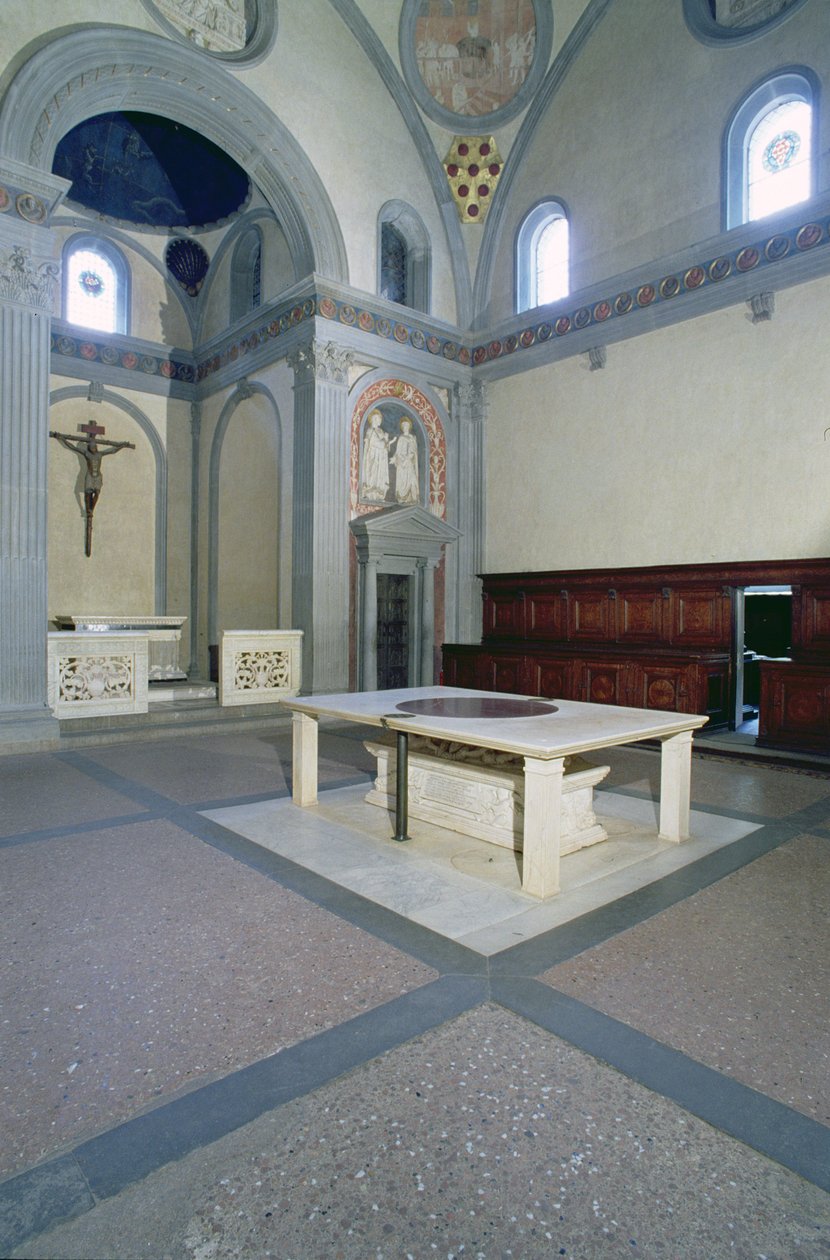 Udsigt til interiøret, bygget c.1420-29 af Filippo Brunelleschi