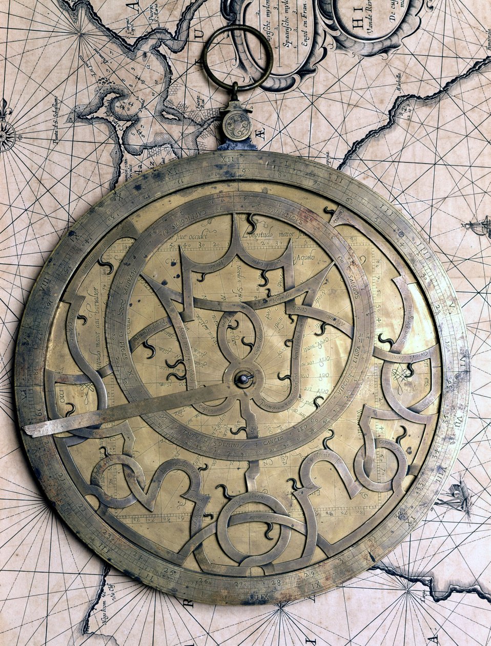 Flamsk astrolabium (Leuven) fra det 16. århundrede. Museo del Castello, Milano af Flemish School