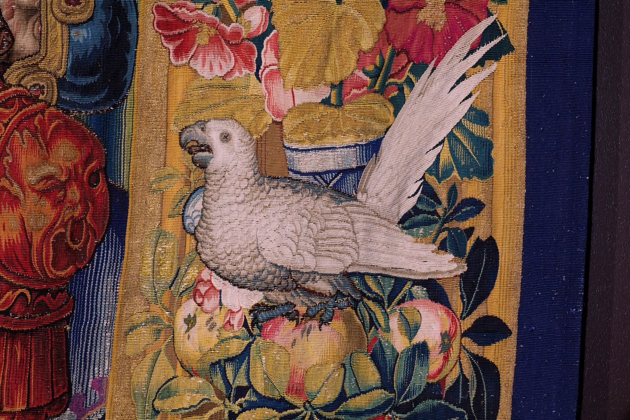 flamsk gobelin. Serie The Apocalypse: Saint Michael besejrer dragen. Atelier Willem Dermoyen, Bruxelles. Ca 1553-1555. Detalje. af Flemish School