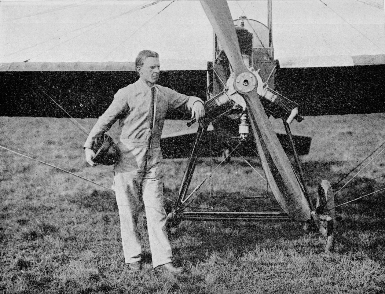 London-Paris Air Race: vinderen, hr. WL Brock, den amerikanske racerpilot, 1914, 1934 af Flight Photo