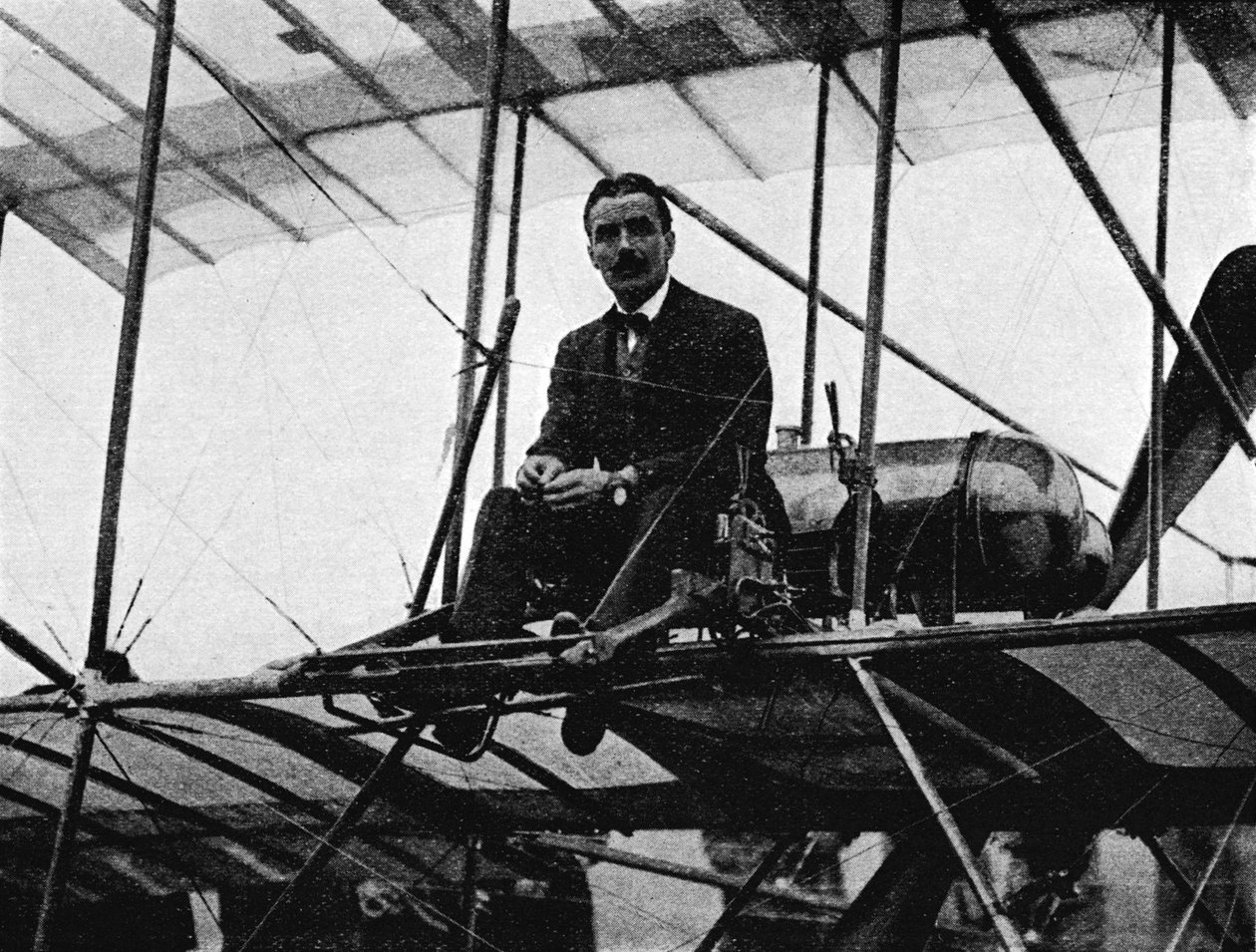 Den første britiske pilot til at slå verdensrekord: Kaptajn Bertram Dickson, 1910 1933 af Flight Photo