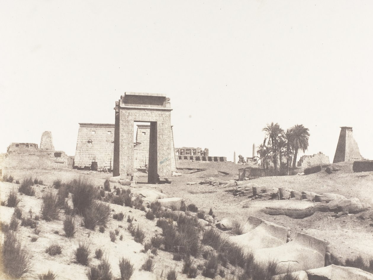 Karnak Theben, overblik over ruinerne taget fra punkt B, 1851-52, trykt 1853-54. af Félix Teynard