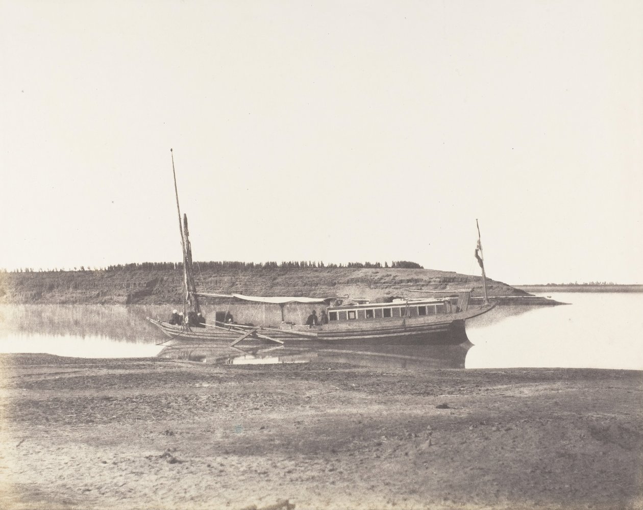 Louksor, Petit Bras du Nile - Voyageurs Barque, 1851-52, trykt 1853-54. af Félix Teynard