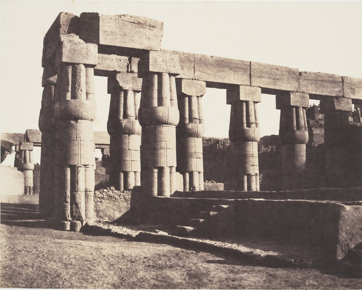 Louksor Theben, senere byggeri - Gallerier - Paralleller, 1851-52. af Félix Teynard