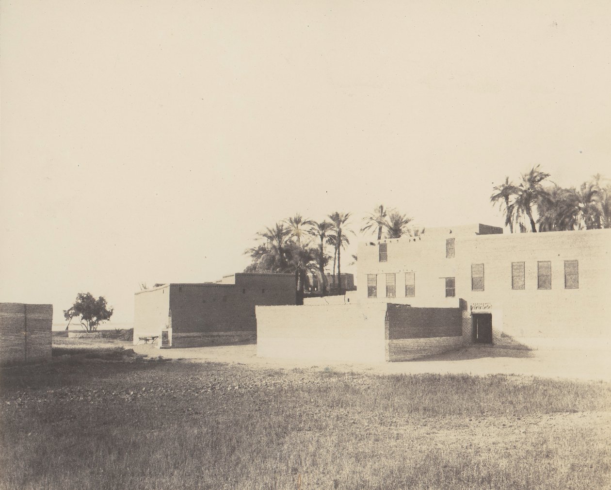 Syout, Arabiske boliger på kanten af ​​Nilen, 1851-52, trykt 1853-54. af Félix Teynard