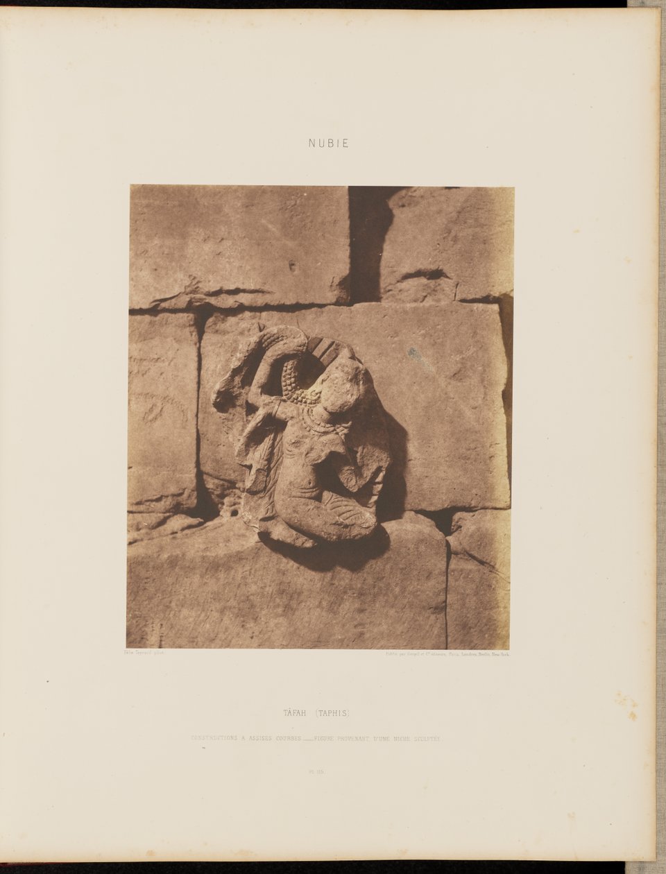 Tâfah (Taphis). Konstruktioner med buede baser - Figur fra en udskåret niche af Félix Teynard